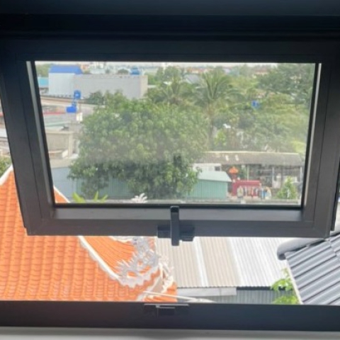 CỬA SỔ HẤT 1 CÁNH NHÔM MAXPRO