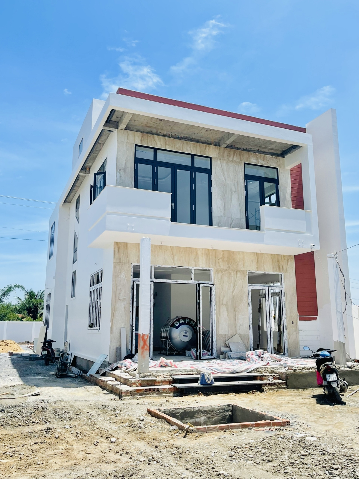 NHÀ PHỐ HIỆN ĐẠI NHÔM MAXPRO